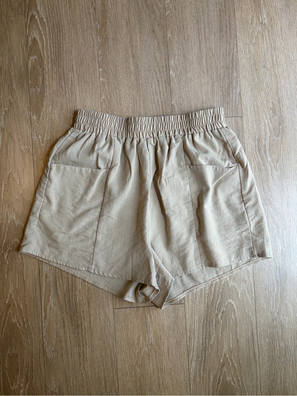 Cream Linen- Like Casual Shorts w/ Elastic Waistband